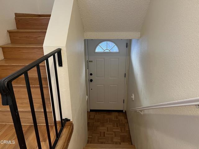 Building Photo - 107 S Sierra Madre Blvd