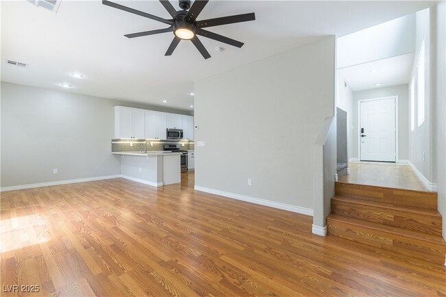 Building Photo - 270 Liberty Point Ct