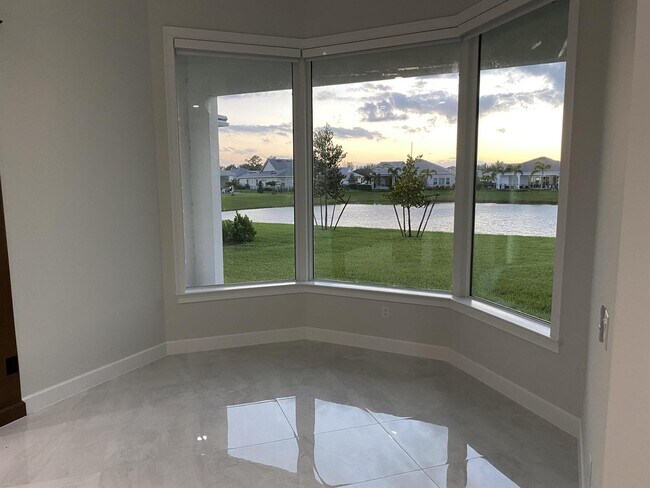 Foto del edificio - 4685 Estates Cir