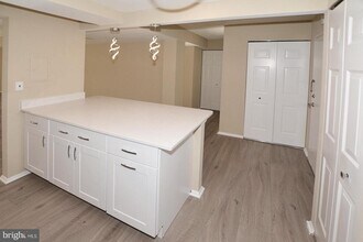 Building Photo - 7621 Provincial Dr