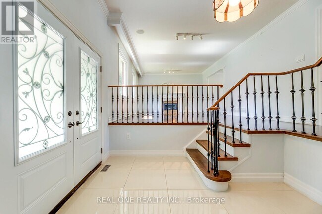 Building Photo - 2231 All Saints Crescent