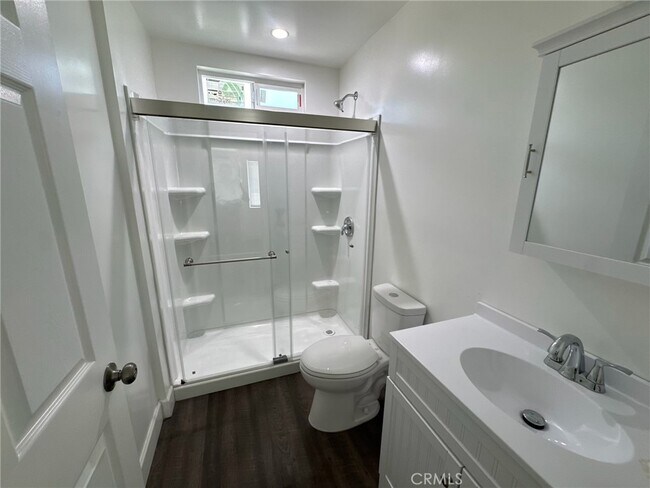 Building Photo - 10556 Laurel Canyon Blvd