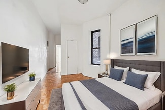 Building Photo - 325 E 89th St