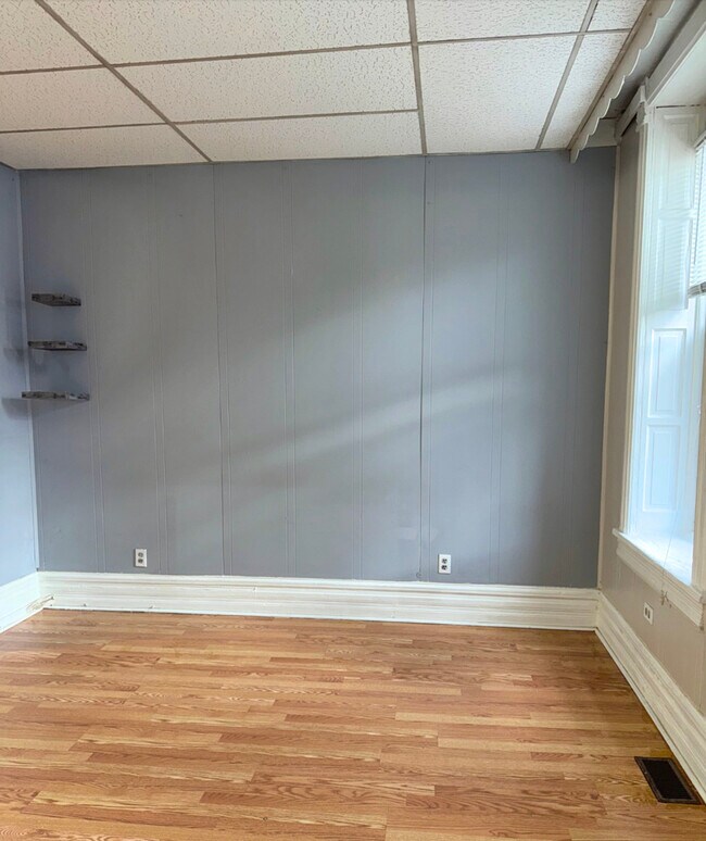 Foto del edificio - 940 W 31st Pl