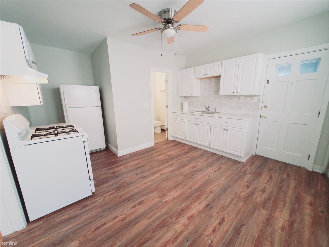 Primary Photo - 1 br, 1 bath Condo - 467 Fairfield Ave Apt 3