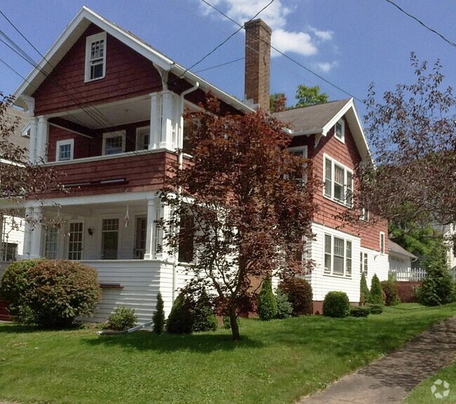 Building Photo - 1937 Storrs Ave