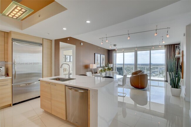 Foto del edificio - 1 N Ocean Blvd