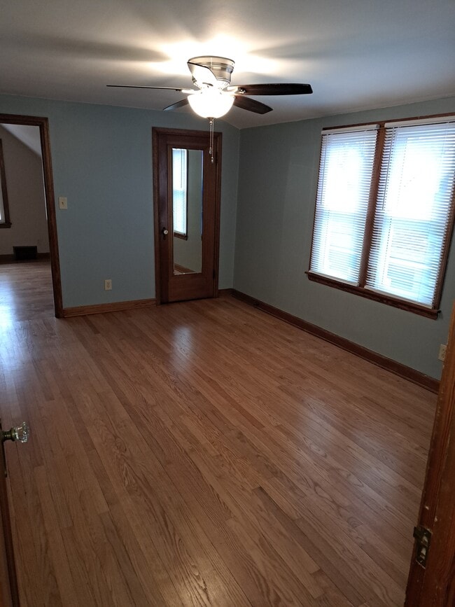 Bedroom with closet - 1574 S 59th St