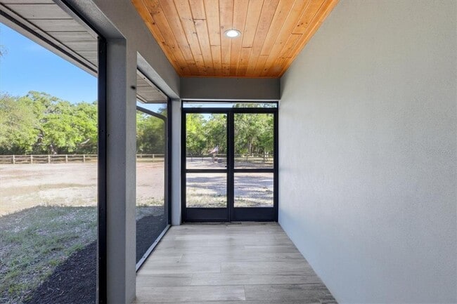 Building Photo - 5361 Myakka Valley Trail