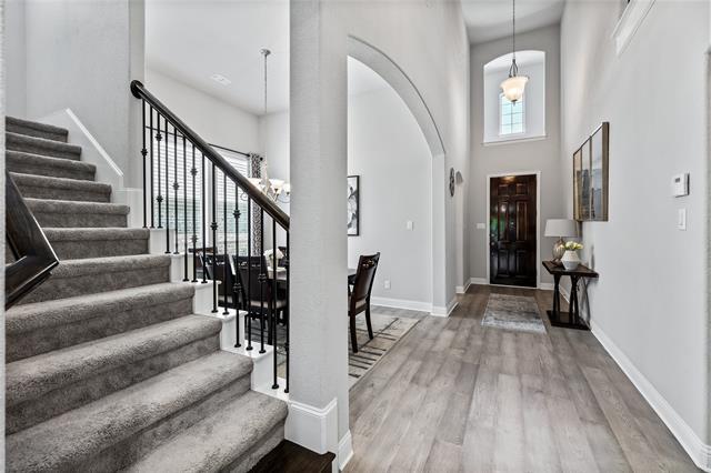 Building Photo - 9916 Bitterroot Dr