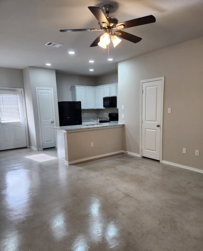 Photo - 9511 Apple Ridge Ln Townhome