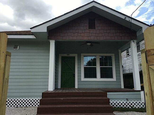 Building Photo - 7061 Lawndale St
