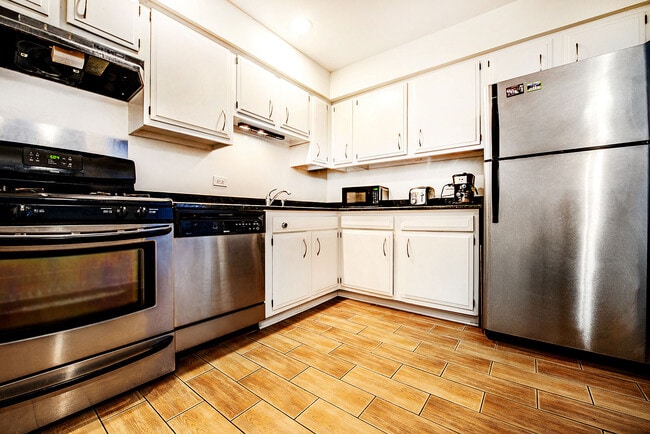 Foto del edificio - 10389 Dearlove Rd