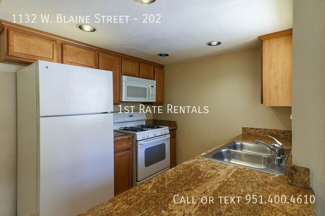 Building Photo - 1132 W Blaine St