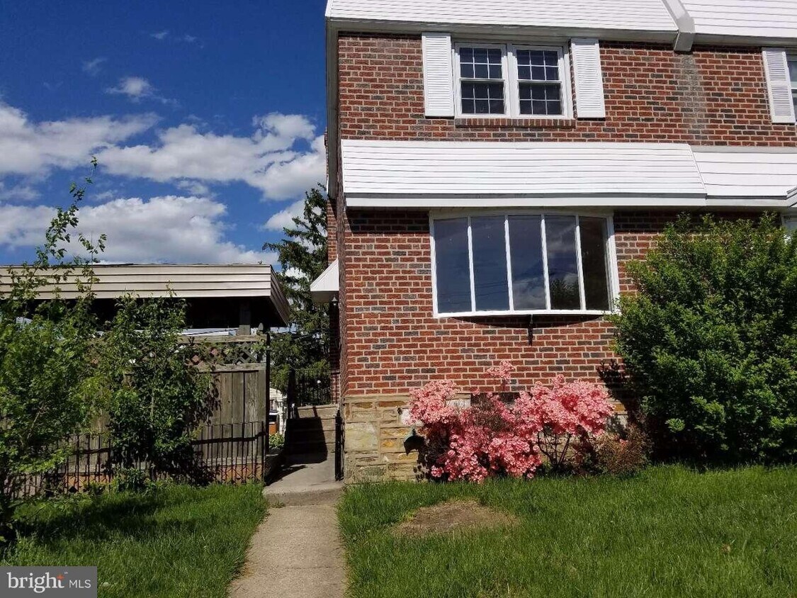 3839 Pearson Ave, Philadelphia, PA 19114 House Rental in Philadelphia