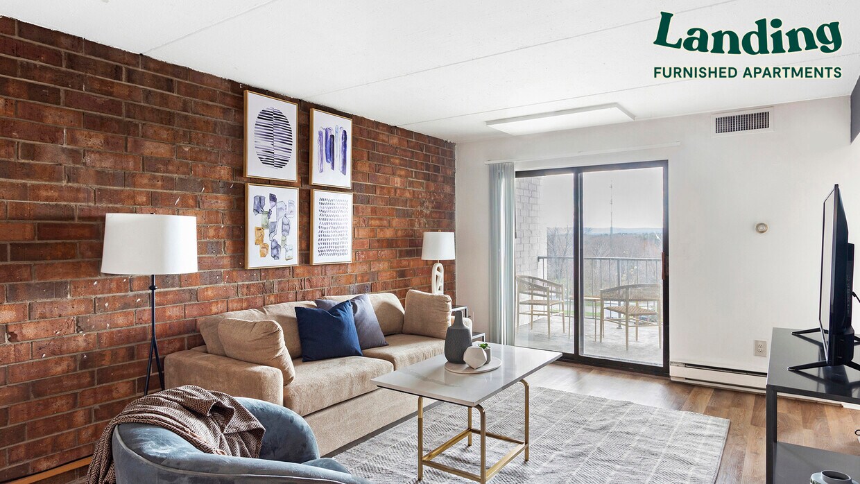 Foto principal - 98 Cold Spring Rd