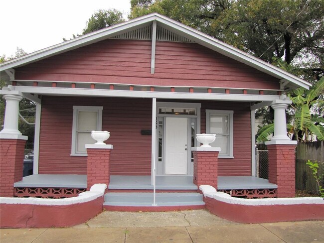 Foto del edificio - 1026 E 15th Ave