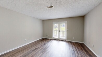 Interior Photo - Hickory Run