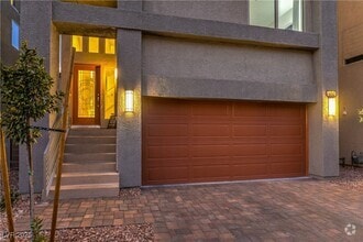 Building Photo - 8092 Haywood Estate Ave