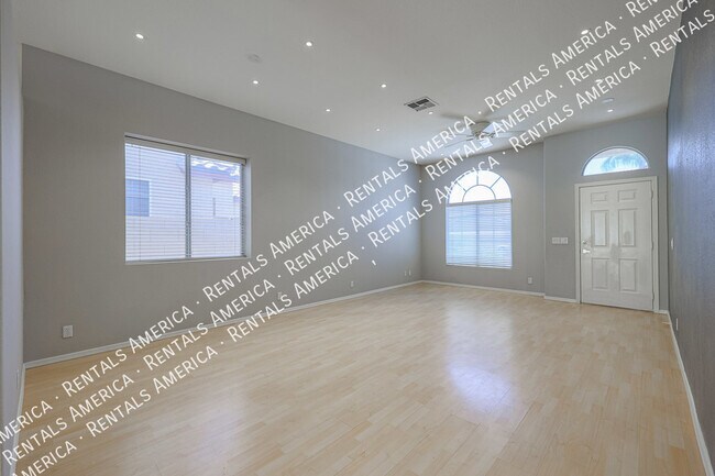 Foto del edificio - 4632 W Toledo St