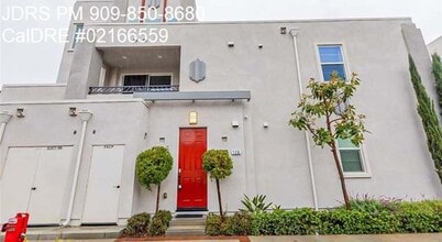 Building Photo - 126 Macintosh Way
