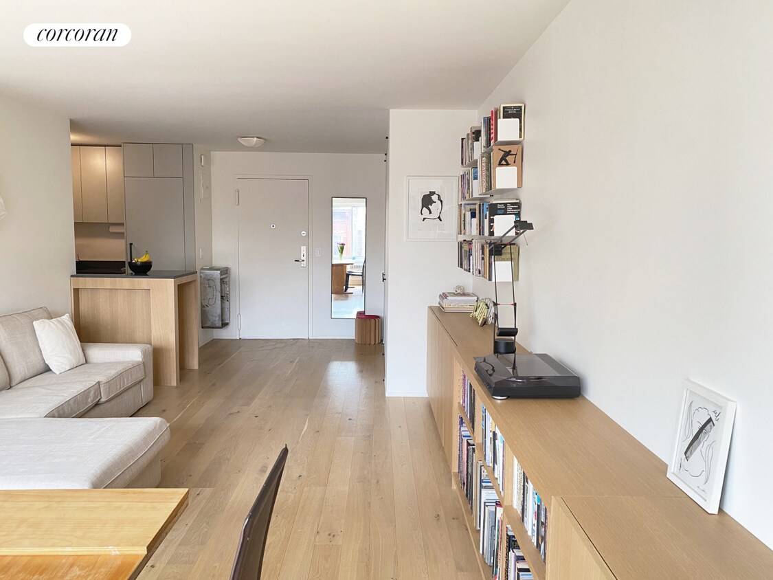 400 Central Park W Unit 6E, New York, NY 10025 Room for Rent in New