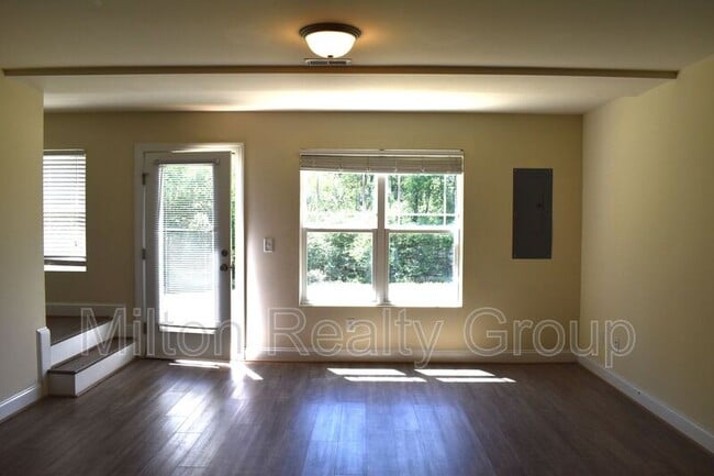 Building Photo - 26 River Stancil Dr