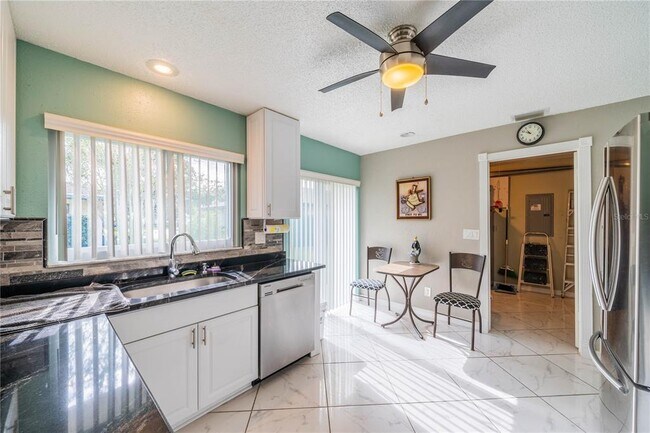 Foto del edificio - 1765 Atrium Dr