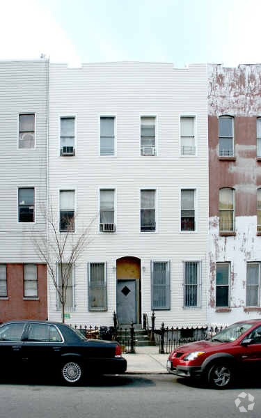 Foto principal - 163 Harman St