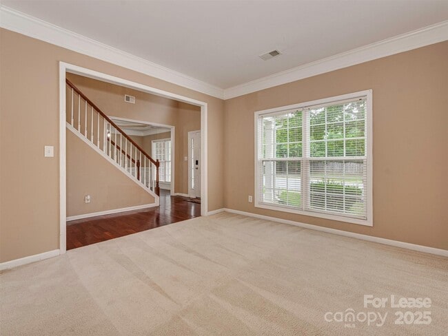 Building Photo - 5607 Fulton Ridge Dr