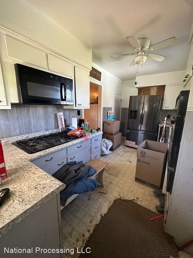 Foto del edificio - 3 br, 2 bath House - 2326 W. Virginia Ave