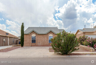 Building Photo - 12494 Tierra Bella Dr