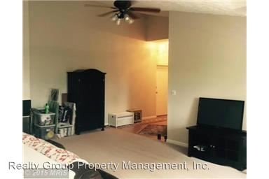 Foto del edificio - 25901 Ridge Manor Dr