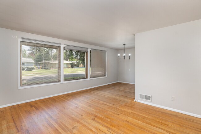 Foto del edificio - 3011 W Dalke Ave