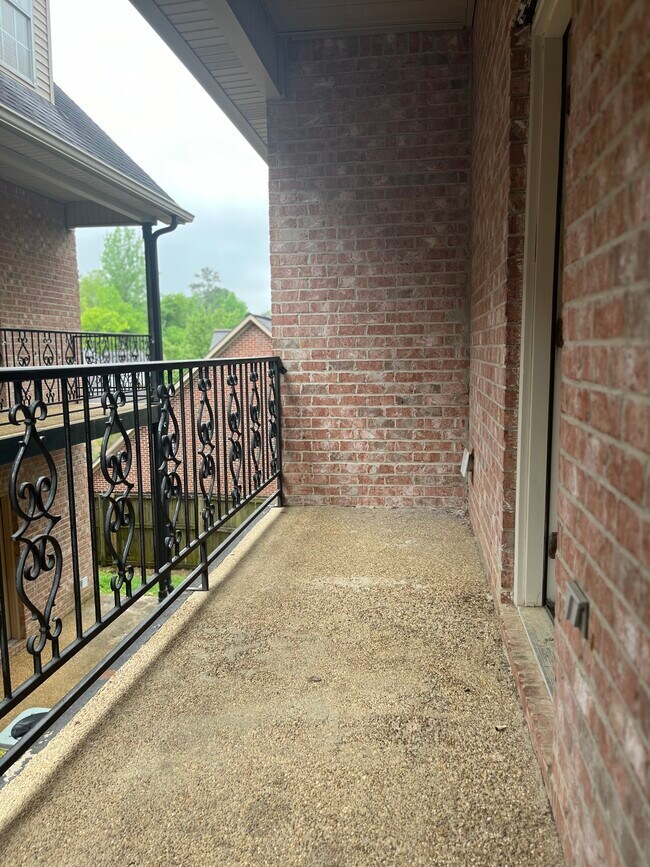 218 Lincoln Grn Unit 218J, Starkville, MS 39759 Apartments in