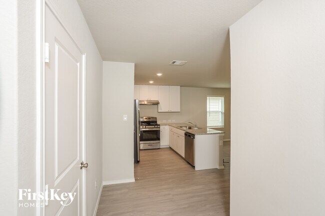 Foto del edificio - 1814 Morse Way