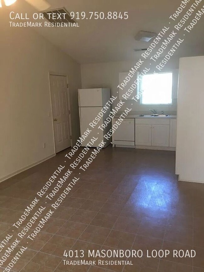 Building Photo - 4013 Masonboro Loop Rd