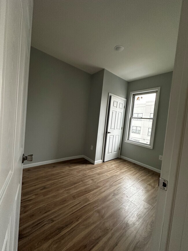 Foto del edificio - 90 Park Ave