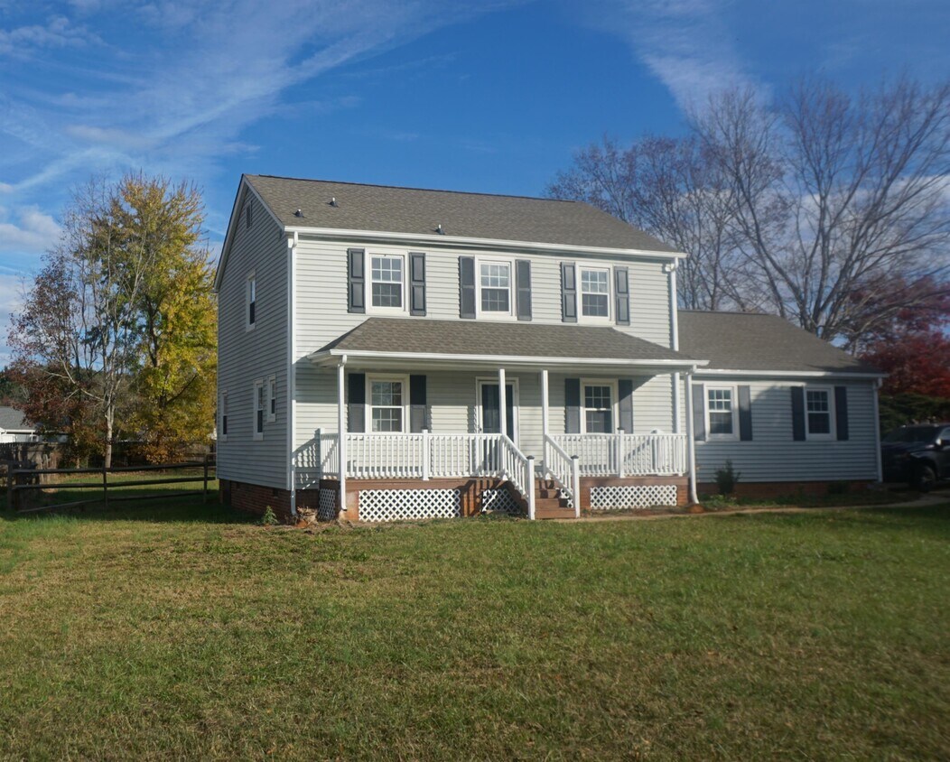 12925 Idlewild Rd, Matthews, NC 28105 House Rental in Matthews, NC