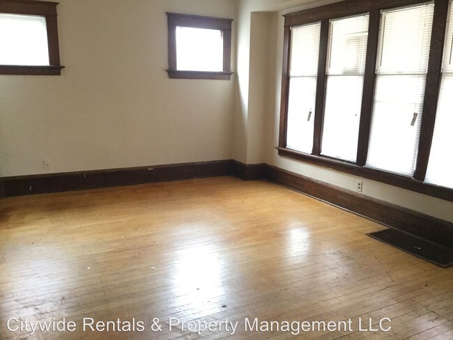 Building Photo - 2856 N 37th St