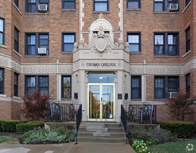 Plaza Apartment Center Rentals Kansas City, MO