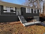 Primary Photo - 106 Camelot Dr