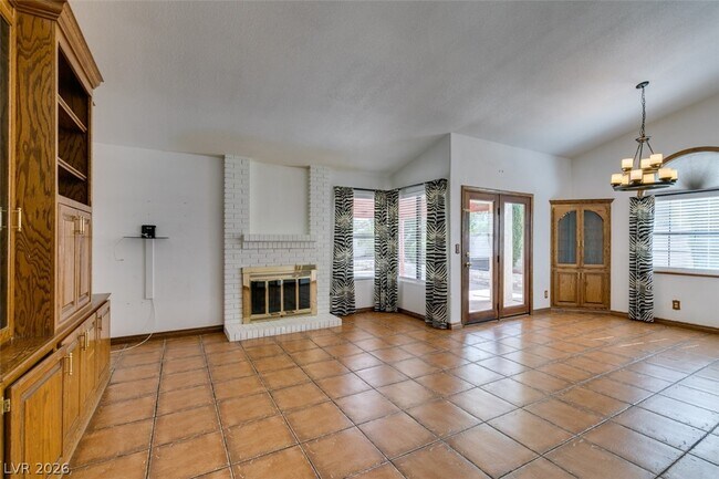 Foto del edificio - 2708 Eagle Springs Ct