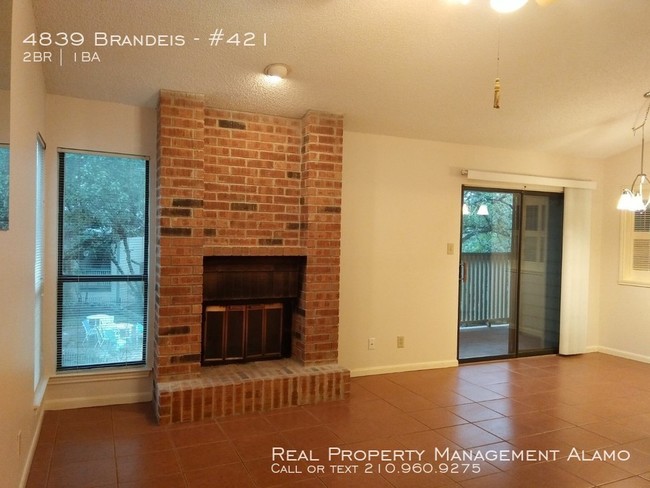Building Photo - 4839 Brandeis St