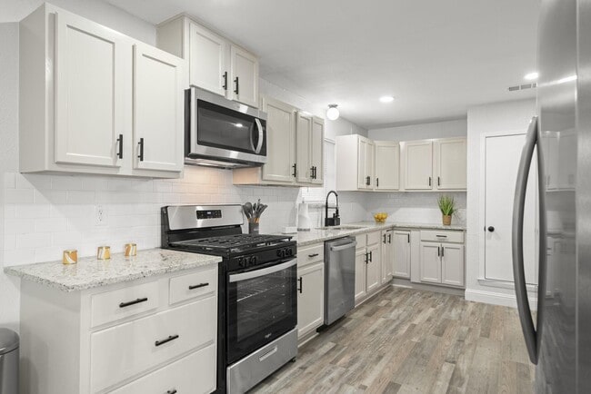 Building Photo - 125 Gramley St