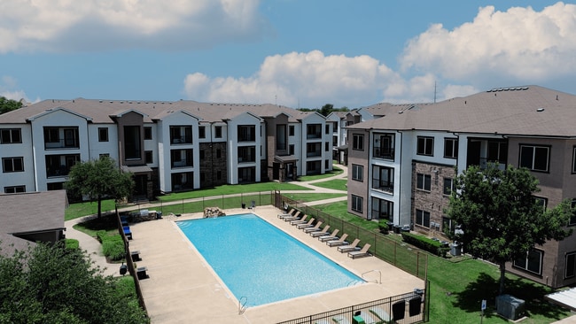 Building Photo - Creed Canyon Apartments