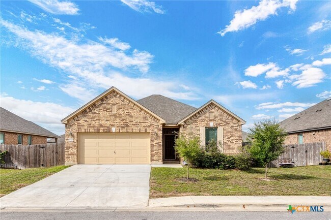 Foto del edificio - 1605 Henbit Ln
