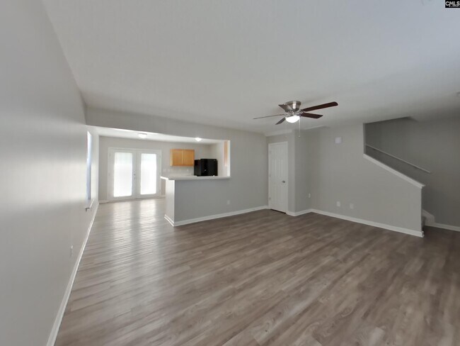 Building Photo - 108 Springway Dr
