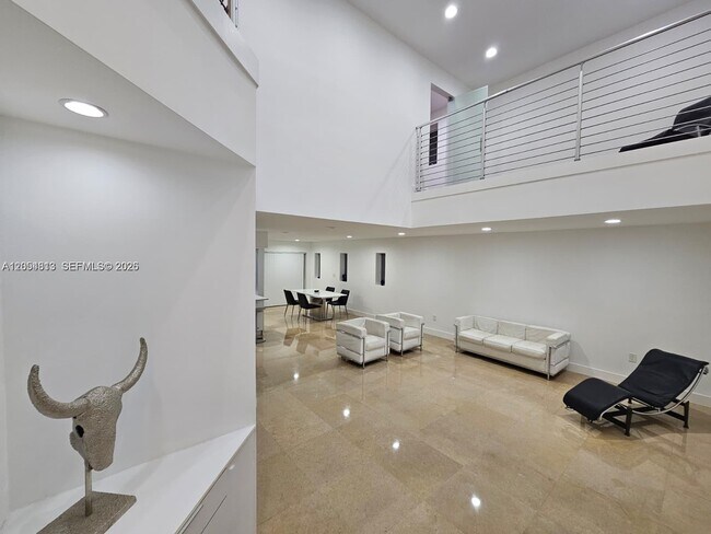Foto del edificio - 5754 NW 98th Ave