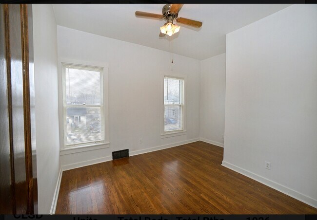 Building Photo - 729 W Jackson St